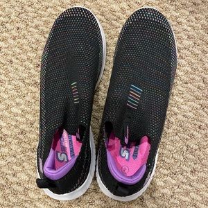 Girls Skechers Shoes